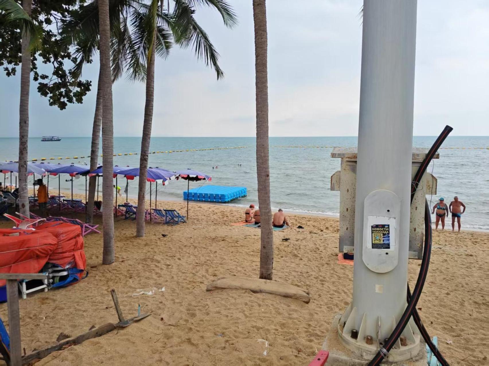 Sun Sky Resort Near Beach Jomtien Beach Exteriör bild